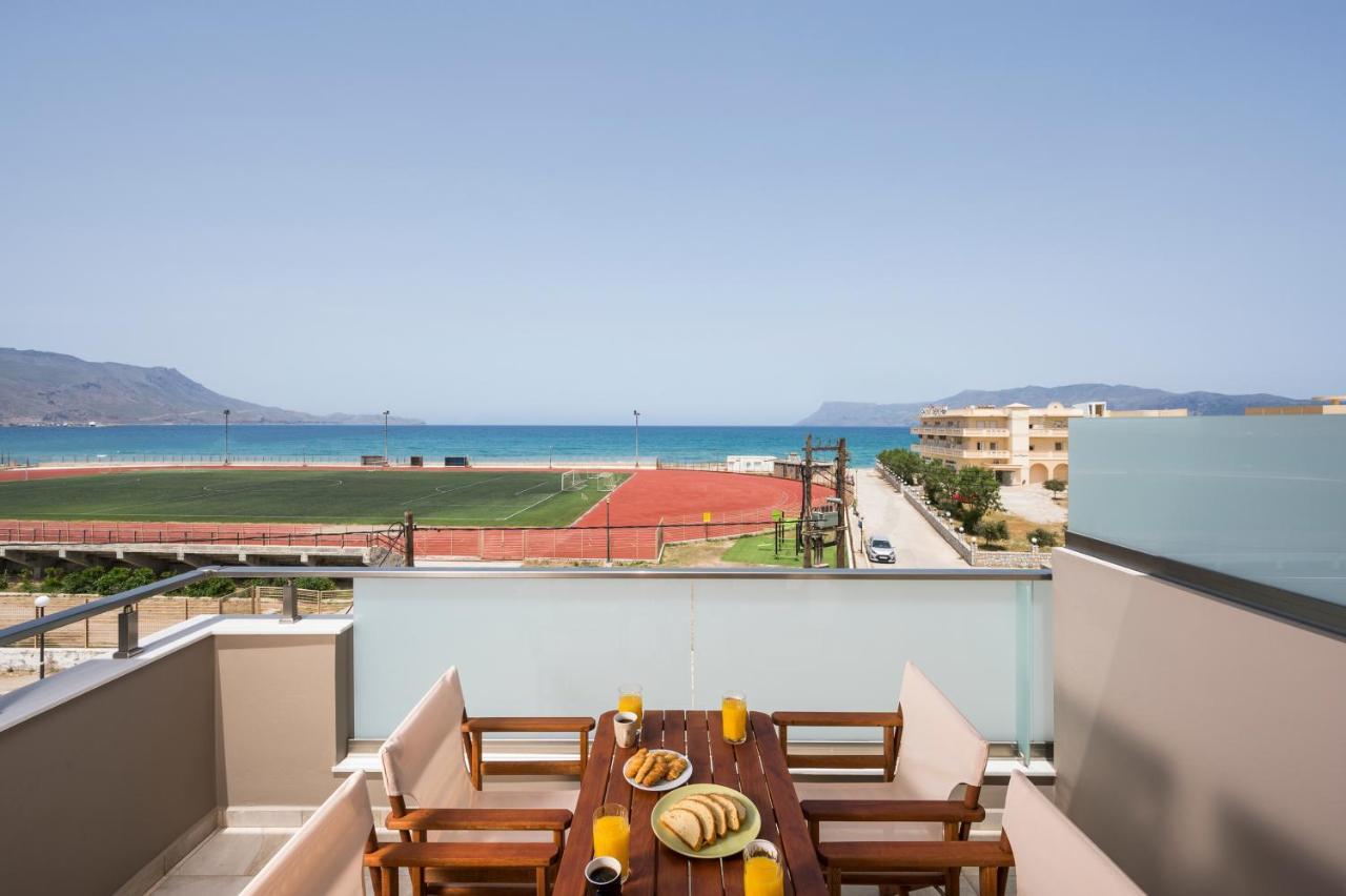 Indigo Blue Seaside Deluxe Apartments 키사모스 외부 사진