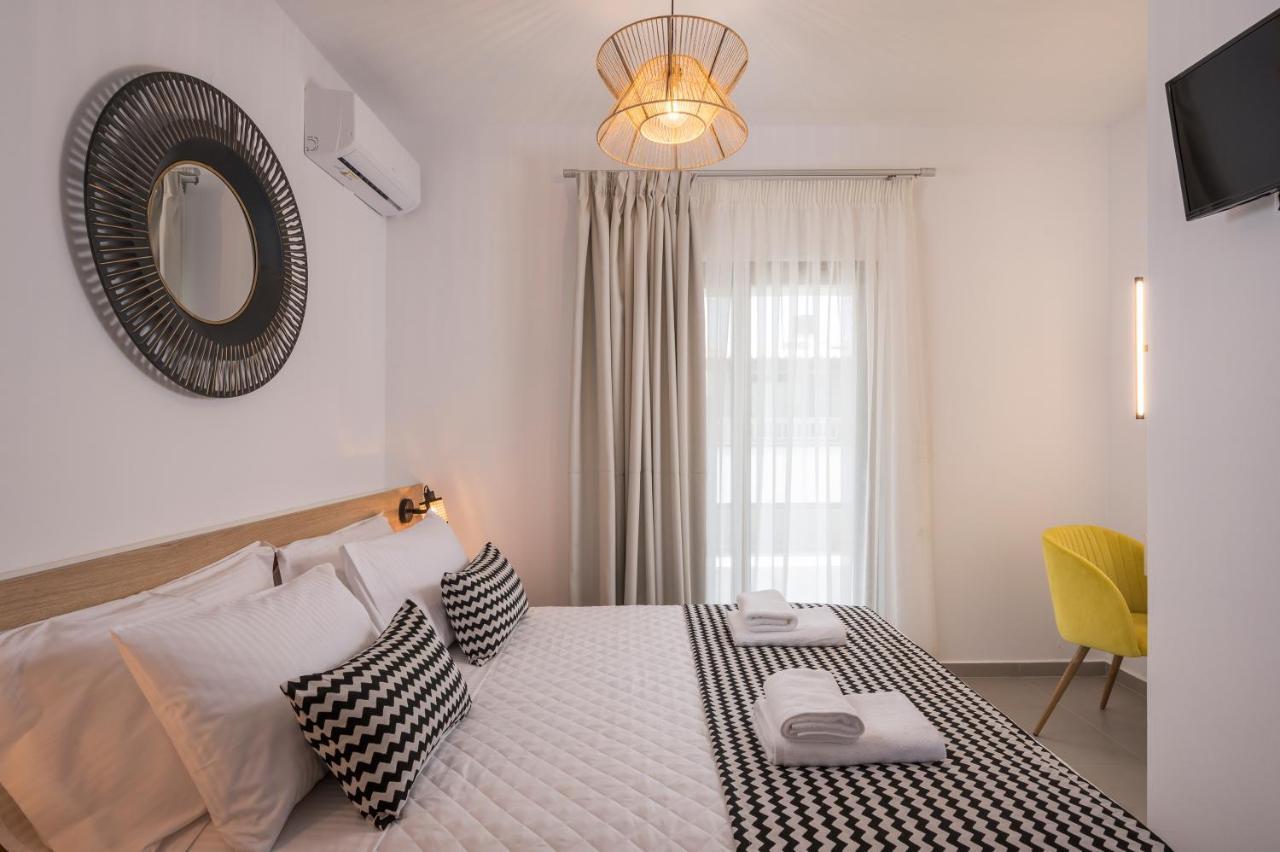 Indigo Blue Seaside Deluxe Apartments 키사모스 외부 사진