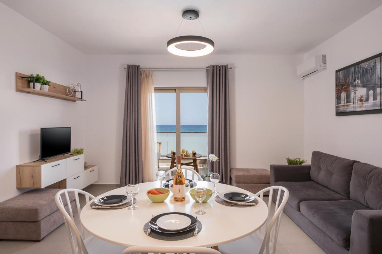 Indigo Blue Seaside Deluxe Apartments 키사모스 외부 사진